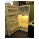 HOTPOINT  REFRIGERATOR FREEZER