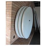 WHITE ROUND FOLDING TABLES