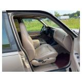 1997 Ford Explorer XL - 4X4