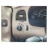 1997 Ford Explorer XL - 4X4