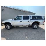 2002 Dodge Dakota Sport - 4X4