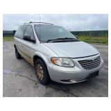 2002 Chrysler Voyager LX