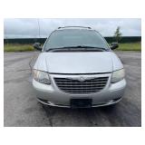 2002 Chrysler Voyager LX