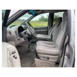 2002 Chrysler Voyager LX