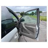2002 Chrysler Voyager LX