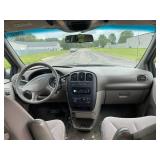 2002 Chrysler Voyager LX