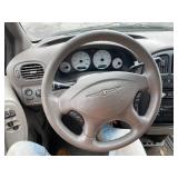 2002 Chrysler Voyager LX