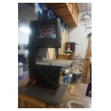 Black & Decker 7 1/2" Power Band Saw