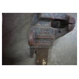 Reed Manufacturing Heavy Duty Bench Vise