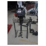 Suzuki 4 Stroke 2.5 hp Tiller Outboard Motor