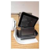 Set of Pampered Chef New Cookie Press & 1 X Pampered Chef Food Holder