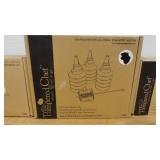 Pampered Chef Collection-3 Decorator Bottle Sets & 1 Hand Pie & Pocket Maker