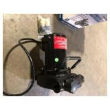Superior Pump 1/2 HP Non-Submersible Transfer Pump   Customer Returns See Pictures
