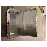 Seward Trunk Seward Explorer 30 in. Trunk with Wheels & Lock, Blush Customer Returns See Pictures