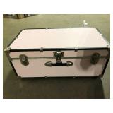 Seward Trunk Seward Explorer 30 in. Trunk with Wheels & Lock, Blush Customer Returns See Pictures