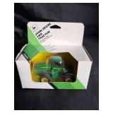 Ertl John Deere 8850 4WD Tractor NIB 1/64 Scale