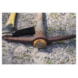 2 Pick Axes