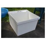 Plastic Utility Tub