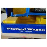 ERTL Big Farm Flatbed Wagon