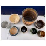 Lot of 8 planter pots medium to large in size