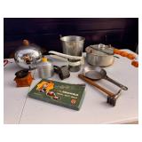 Vintage Kitchen Lot #1