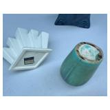 Red wing, Roseville, Rumrill pottery lot