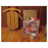 Tienshan fine china set and sled de...