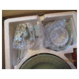 Celedon dinnerware set...