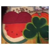 14 holiday themed floor mats...