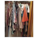 Womens clothing. Jeans, tops, leisu...