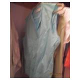 Womens clothing. Jeans, tops, leisu...