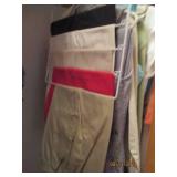 Womens clothing. Jeans, tops, leisu...