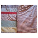 King size comforter and 4 pillows...