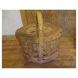 Sewing basket and its contents...