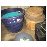 Large buckets, baskets, 2 squirrel ...