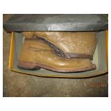 3 Normark and 1 Alpine brand ski to...