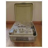 Vintage Revere T-2000 tape recorder...