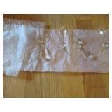 Cake plate with mirror top with han...