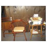 Vintage Wood 2-tier end table plus ...