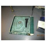 Vintage Metal freestanding book rac...