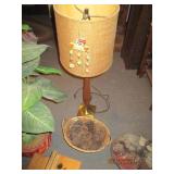 Doll sized vintage school desk, bas...