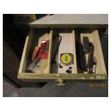 Corner content with vintage single ...