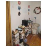 Contents of corner and wall decor a...