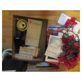 Contents of corner and wall decor a...