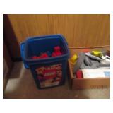 Vintage train set and Legos...