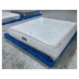Beautyrest "TruEnergy" Series Cooling Medium Firm Hybrid King Mattress - MSRP $3000.00 - No Reserve!