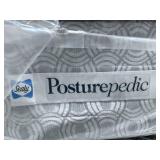 Sealy Posturepedic "Luxury Hotel Series" Pillow Top Queen Mattress - MSRP $1999.99 - No Reserve