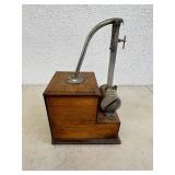 Antique Wireless Table Top Cigar Lighter