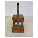 Antique Wireless Table Top Cigar Lighter