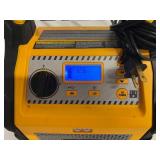 CAT - 3 in 1 Professional Power Station with Jump Starter and Compressor - 4 USB Ports and Outlet